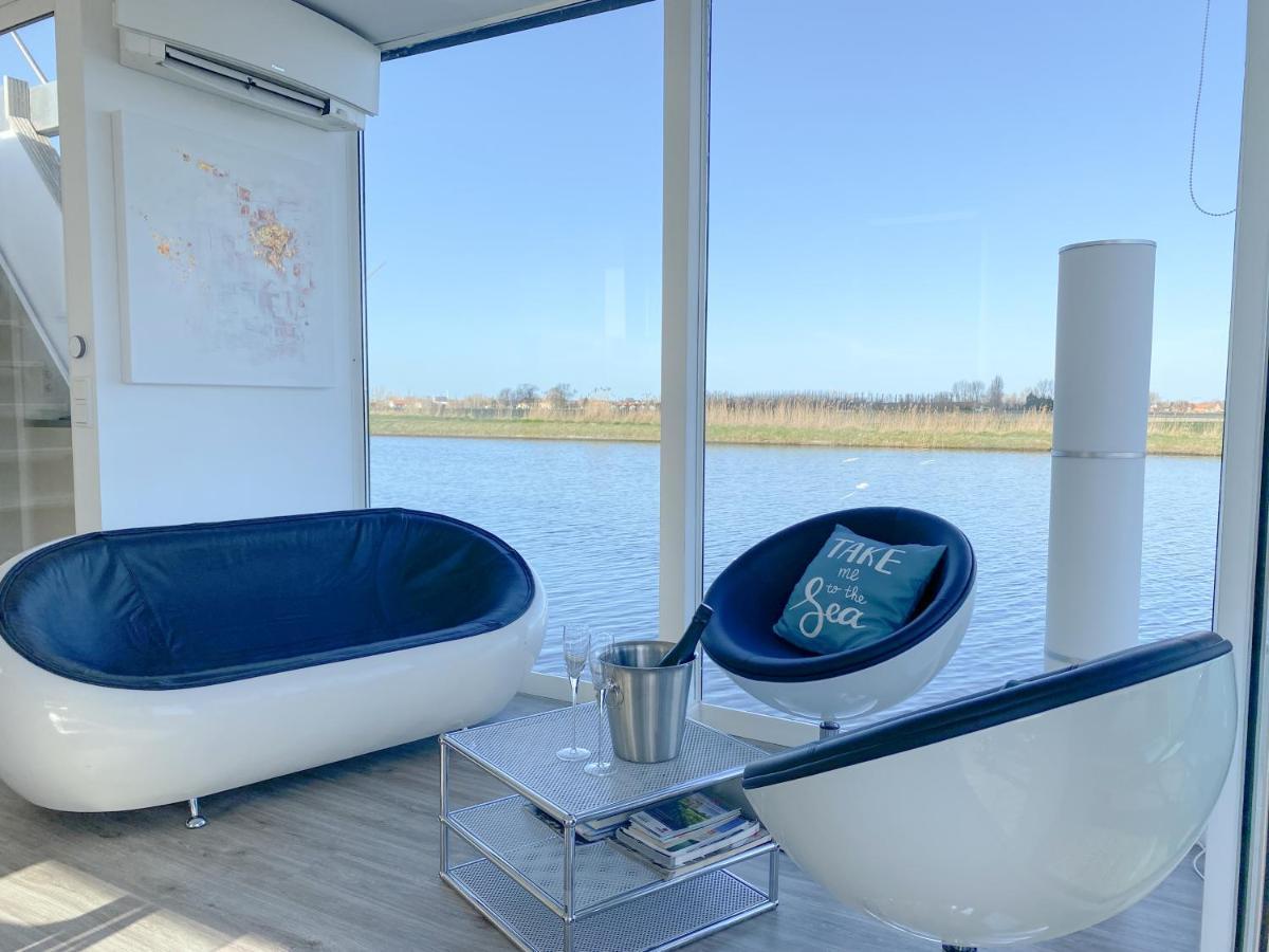 Homeboat Glamping Botel Nieuwpoort